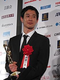 毎日映画コンクールで男優助演賞を受賞!「アウトレイジ」