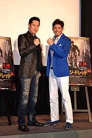 会場に集まった男性陣を前に “ヒーロー論”を交わした熱い2人「ジャッジ!」