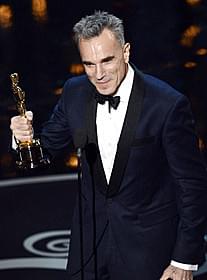 史上初の栄冠に輝いたダニエル・デイ=ルイス「リンカーン」