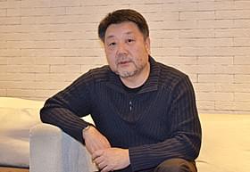 インタビューに応じる原田眞人監督「わが母の記」