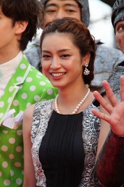 前田敦子、沖縄映画祭に女優として“凱旋” 千葉真一は貫禄の笑顔 - 画像9