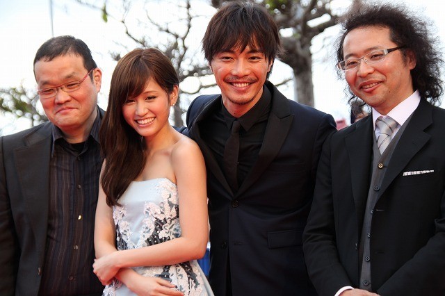 前田敦子、沖縄映画祭に女優として“凱旋”　千葉真一は貫禄の笑顔