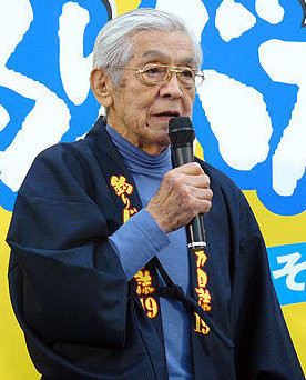 三國連太郎さん死去、90歳