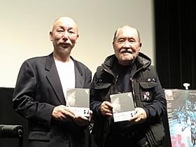 「書を捨てよ町へ出よう」主演の佐々木英明(左)と撮影監督の鋤田正義「書を捨てよ町へ出よう」