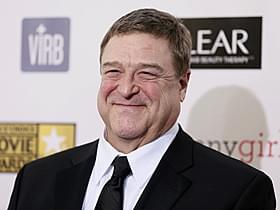 「アルファ・ハウス」主演のジョン・グッドマン「ゾンビランド」