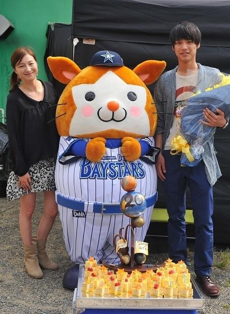 福士蒼汰20歳の誕生日、広末涼子＆DB.スターマンが一足早く祝福