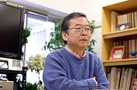 映画タイトルの第一人者・赤松陽構造氏「HANA-BI」