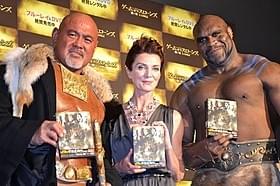 ミシェル・フェアリーの来日を歓迎した 武藤敬司&ボブ・サップ