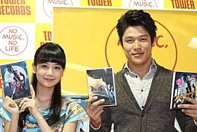 “変態仮面”効果を明かした 鈴木亮平と清水富美加「HK 変態仮面」
