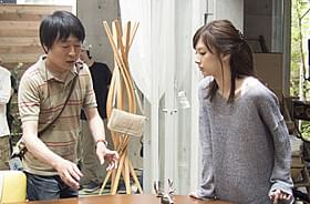 撮影現場での北川景子と古澤健監督「ルームメイト」