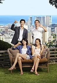 「わたしのハワイの歩きかた」に主演の 榮倉奈々(前列左)、高梨臨、瀬戸康史、加瀬亮「わたしのハワイの歩きかた」