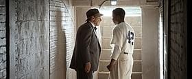 アメリカの国民的英雄ジャッキー・ロビンソンの実話を映画化「42 世界を変えた男」