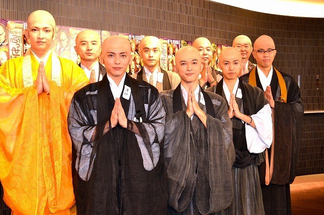 吉沢亮、青春コメディ舞台「ぶっせん」は「歌って踊って仏教ミュージカル」