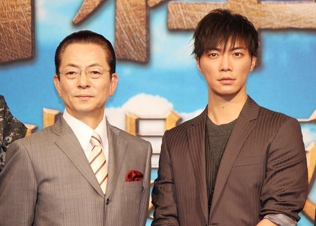 水谷豊「相棒 劇場版III」完成に感無量 密林でもスーツ着用、紅茶も飲む！