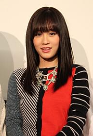 舞台挨拶に立った前田敦子「もらとりあむタマ子」