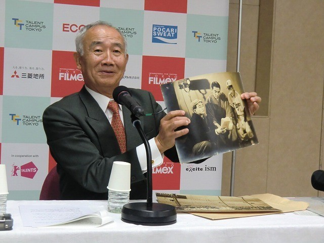 阪神ファンだった中村登監督の思い出の写真を紹介した好夫氏