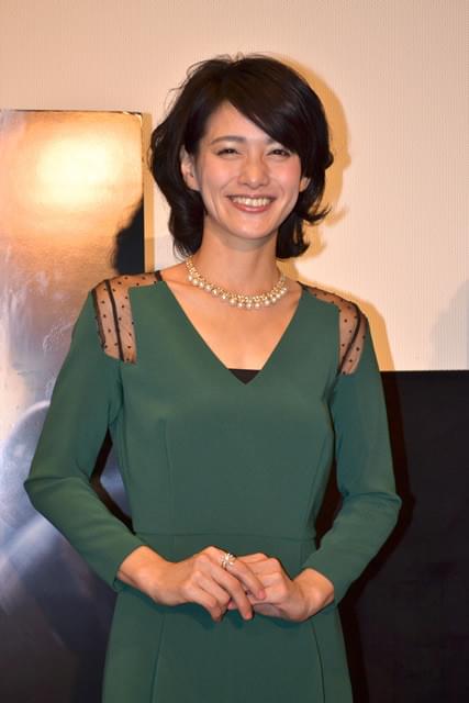 “美魔女”西村真弓さん「ゼロ・グラビティ」試写会で美の秘けつを語る