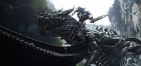 「トランスフォーマー ロストエイジ」の一場面「トランスフォーマー」