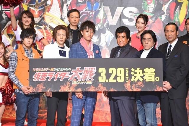 藤岡弘、「仮面ライダーは永遠」38年ぶりの“変身”に感慨無量！