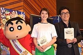 アフレコに臨んだ武井咲とコロッケ「映画クレヨンしんちゃん ガチンコ!逆襲のロボとーちゃん」