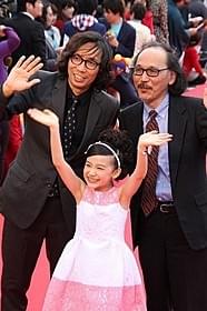 沖縄のファンからの歓声を浴びた芦田愛菜ちゃん「円卓 こっこ、ひと夏のイマジン」