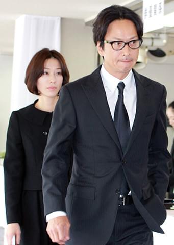 渡辺謙 いつでも顔出して と涙 700人が蟹江敬三さんと最後の別れ 映画ニュース 映画 Com