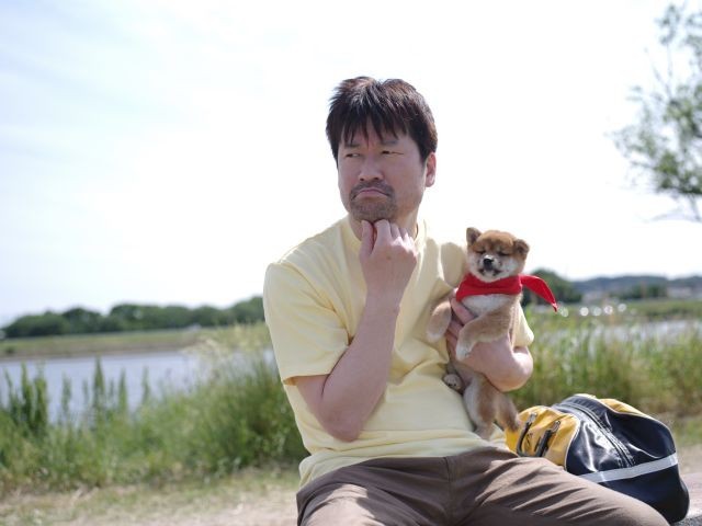 佐藤二朗が子犬と家出 マメシバ一郎 が映画 ドラマで今夏復活 映画ニュース 映画 Com