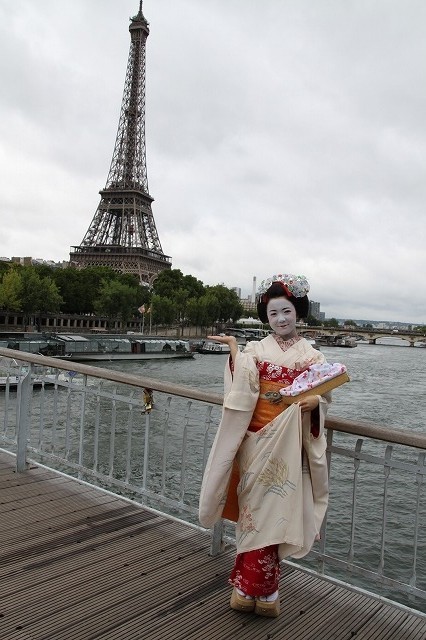 「舞妓はレディ」仏パリのファンに大ウケ、主演・上白石萌音が手ごたえ - 画像1