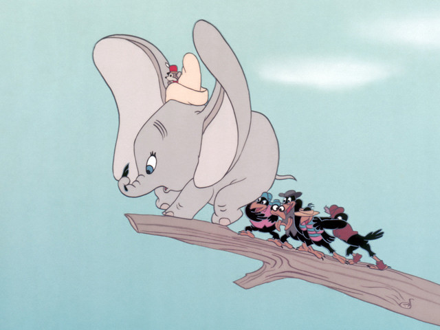 1941年のアニメ映画「ダンボ」の一場面
