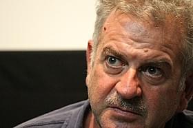 イスラエル出身のアビ・モグラビ監督「庭園に入れば」