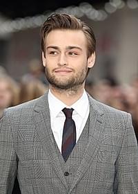 ダグラス・ブースが待望の話題作に出演「高慢と偏見とゾンビ」