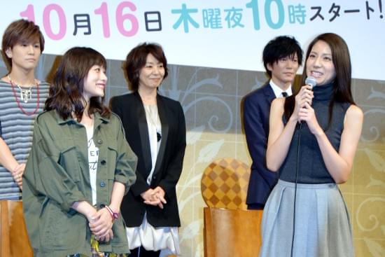 石原さとみ 松下奈緒 姉妹 仲良く ドラマで ペチャパイ チビ 映画ニュース 映画 Com