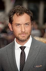 “モテ男”ジュード・ロウが5児の父に