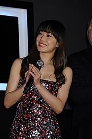 ワールドプレミアを迎え歓喜する菅野美穂「ベイマックス」
