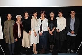 演技経験のない一般人を含むユニークな経歴の女性たちが出演「滝を見にいく」