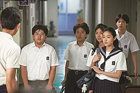 「ソロモンの偽証」2部作前編から初公開された場面写真「ソロモンの偽証 前篇・事件」