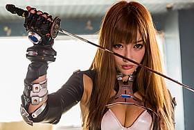 明日花キララ主演のセクシーアクション 「アイアンガール ULTIMATE WEAPON」「アイアンガール」