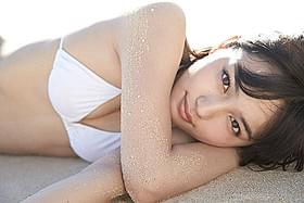 川口春奈が20歳誕生日に3rd写真集発売
