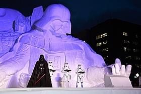 暗黒のダース・ベイダーも真っ白に!「スター・ウォーズ フォースの覚醒」