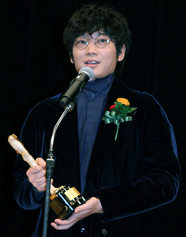 綾野剛 キネ旬ベスト・テン主演男優賞「そこのみにて光輝く」は「ドSな作品」