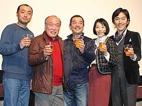 座談会に出席した「めしや」の“常連客”ら