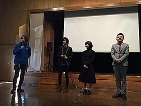 ロケ地となった足利市で舞台挨拶「死んだ目をした少年」