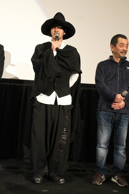 オダギリジョーの個性派衣装を「深夜食堂」松岡監督がツッコミ - 画像2