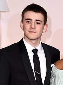 18歳の英俳優チャーリー・ロウ「わたしを離さないで」