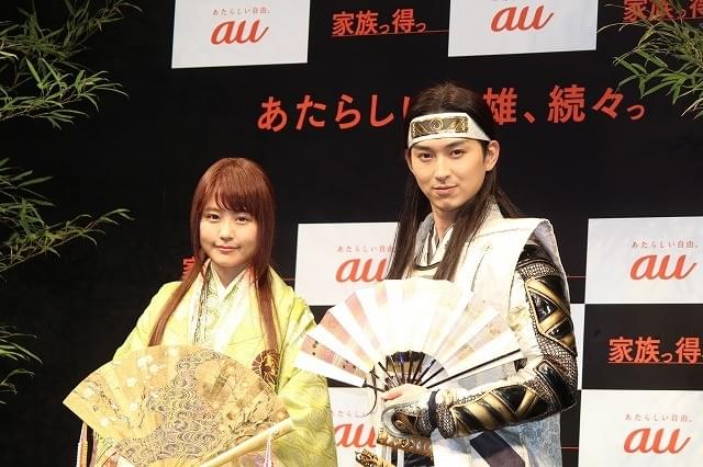 「au」新CM、かぐや姫役は有村架純！桃太郎・松田翔太に逆プロポーズも