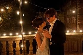 「博士と彼女のセオリー」の一場面「博士と彼女のセオリー」