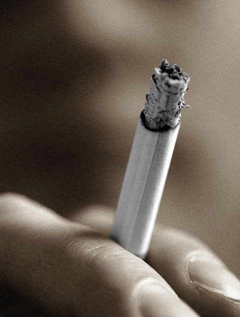喫煙シーン廃止へ