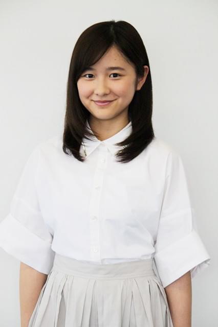 女優デビューを果たす堀田真由