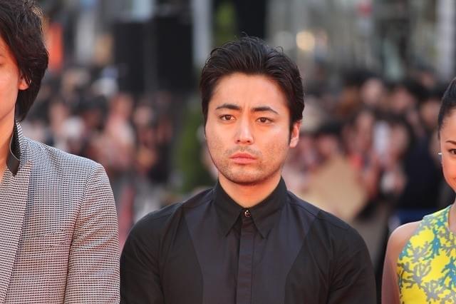 綾野剛 新宿スワン 共演 山田孝之と入籍宣言 約2年後に 映画ニュース 映画 Com