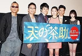 SABU監督を絶賛した松山ケンイチらキャスト陣「天の茶助」